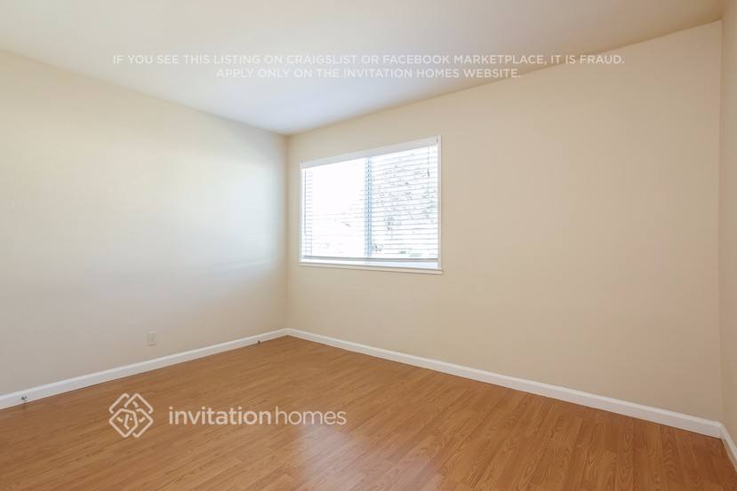 Building Photo - 2980 Rollingwood Dr