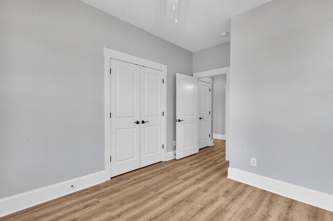 Building Photo - West Azalea 3Bedroom Home Coming Soon!