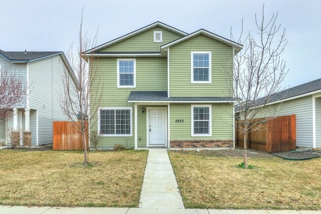 Primary Photo - Very Clean 4 Bedroom 2.5 Bath Two Story Ho...