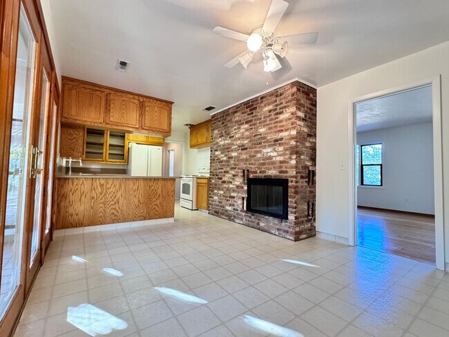 Building Photo - Gorgeous .5 acre lot in Auburn