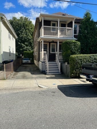 Building Photo - 44 S Waverly St