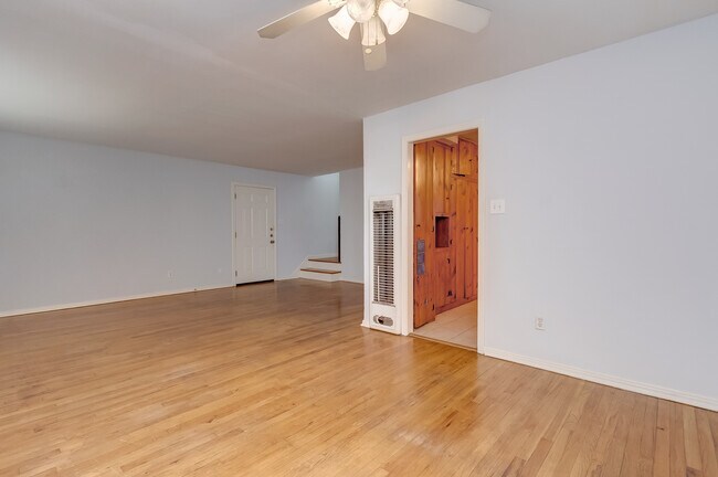 Building Photo - 1624 Bonnie Brae St