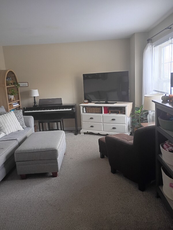 Building Photo - 428 Indian Rock Cir