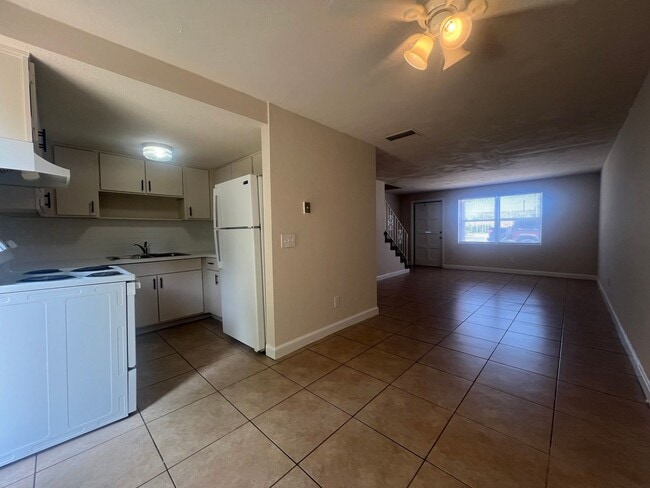 Building Photo - JULY LEASING SPECIAL $600 OFF One Full Mon...