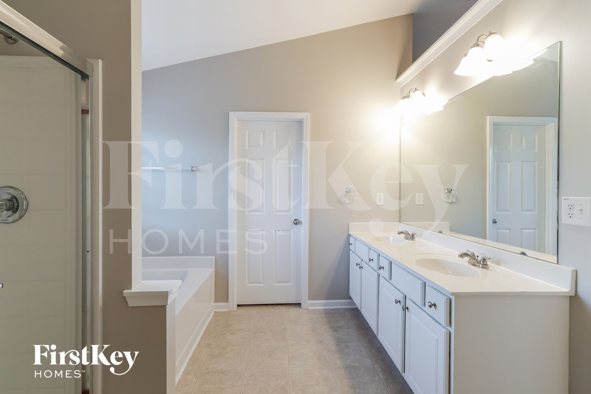 Building Photo - 2868 Merrion Park Ln NE