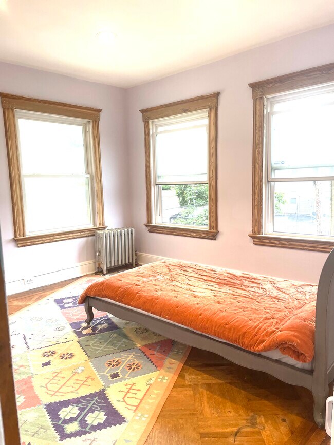 2nd bedroom - 499 Highland Ave