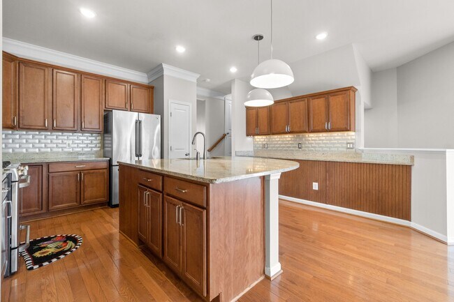 Building Photo - 23460 Twin Falls Ter