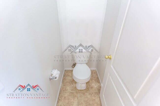 Building Photo - 4149 E Azurite Rd