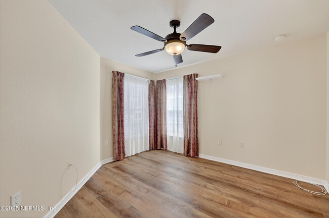 Building Photo - 9080 Sweet Tree Trail