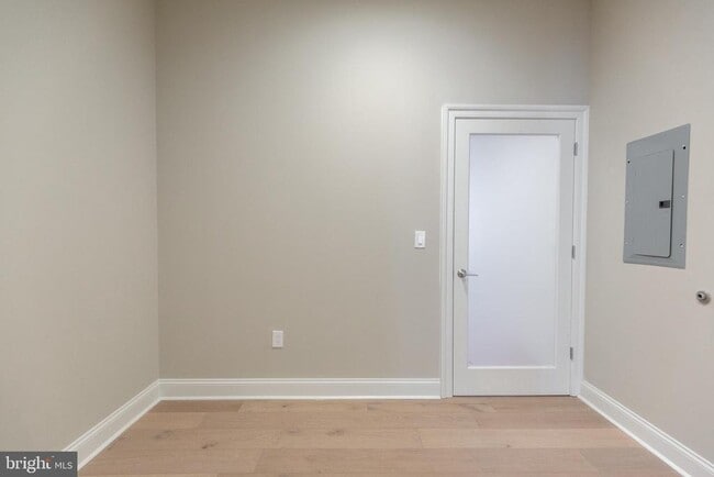 Building Photo - 1411 Walnut St