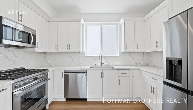 Building Photo - 836 S Shenandoah St