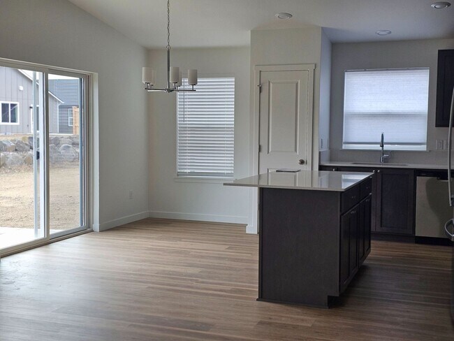 Building Photo - NEW Build in Sagebrush Neighborhood