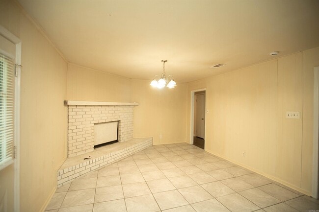 Building Photo - 5320 Timberland Dr