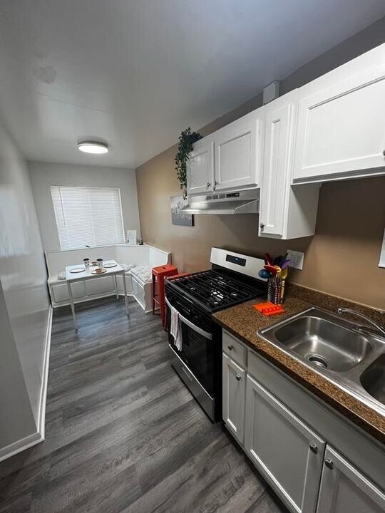 Building Photo - The Bryce