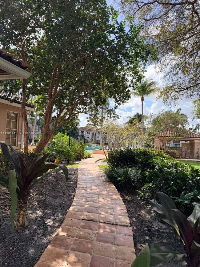 Building Photo - 12160 St.Andrews Pl