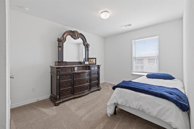 Building Photo - 925 West Dr