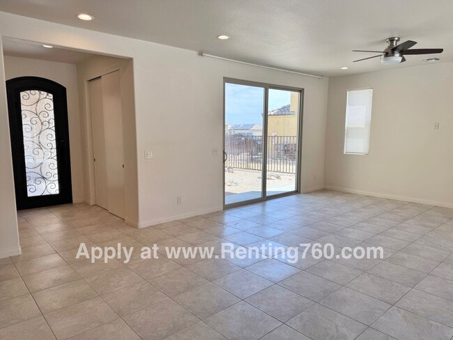 Building Photo - Incredible 4 Bed 3 Bath Home In Sage Estates!!!