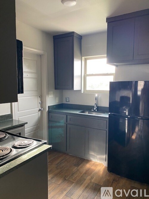 Primary Photo - 2129 16th St