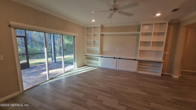 Building Photo - 6864 Crosby Falls Dr