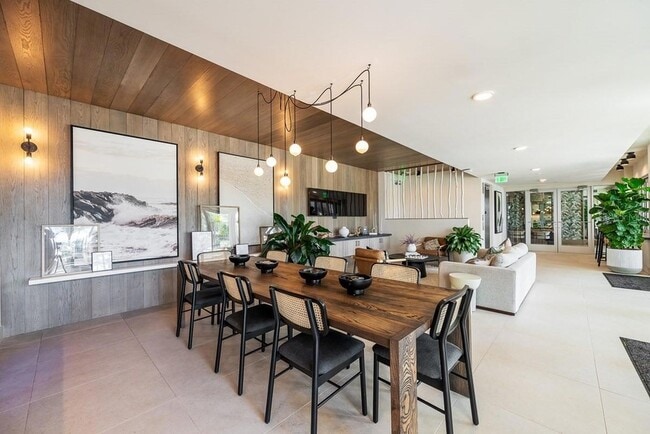 Building Photo - 11929 Pioneers Way