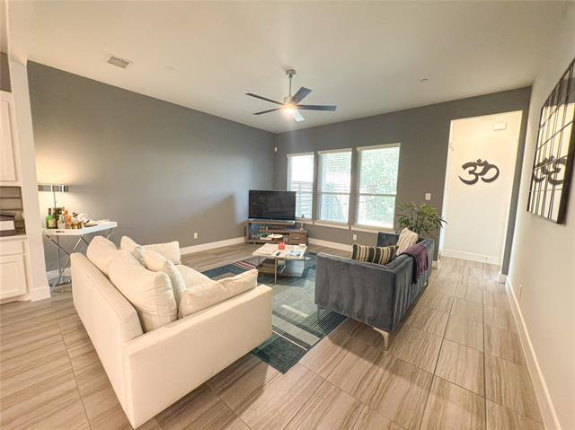 Building Photo - 2839 Highpoint Ct