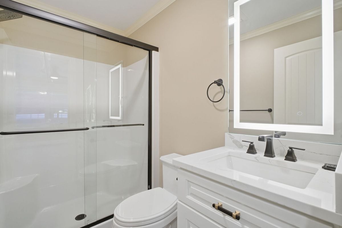 Building Photo - 193 The Meadows