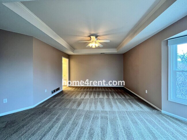 Building Photo - Beautiful Four Bedroom Home in Blue Valley...