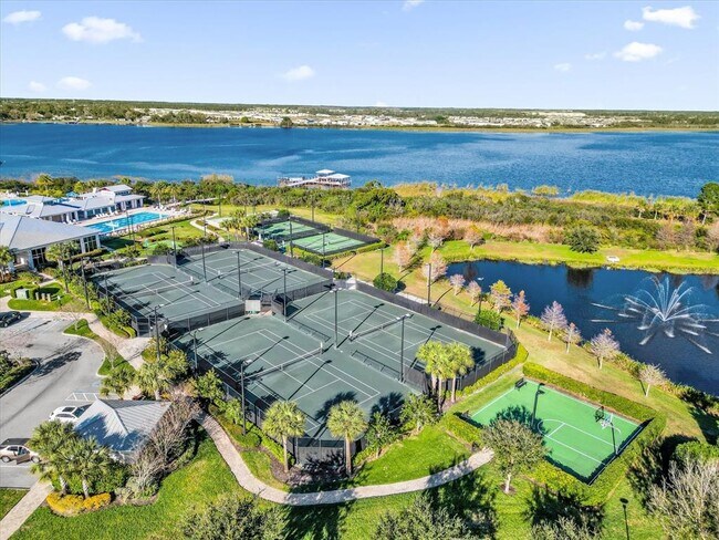 Building Photo - 2360 Datura Lp