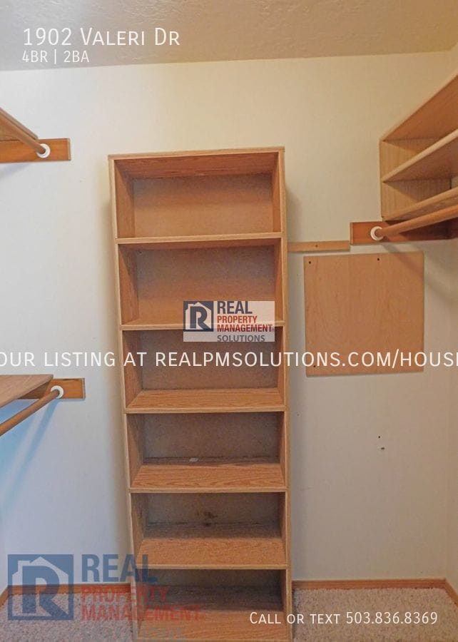 Building Photo - 1902 Valeri Dr