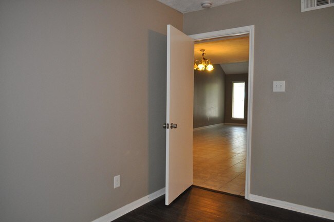 Master Bedroom - 12418 Riva Ridge Ln