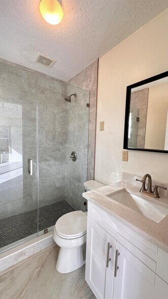 Building Photo - 19010 SW 10th St