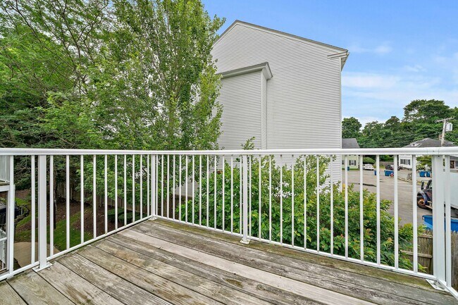 Building Photo - 24 Wall St