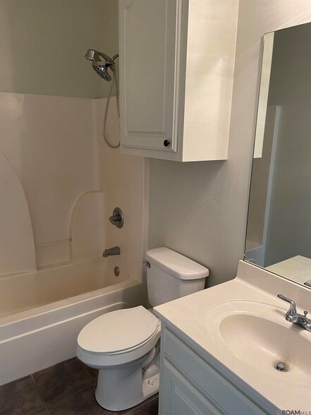 Building Photo - 36497 Stanton Hall Ave