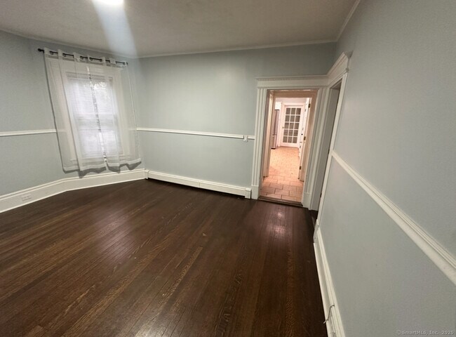 Building Photo - 141 Ashley St