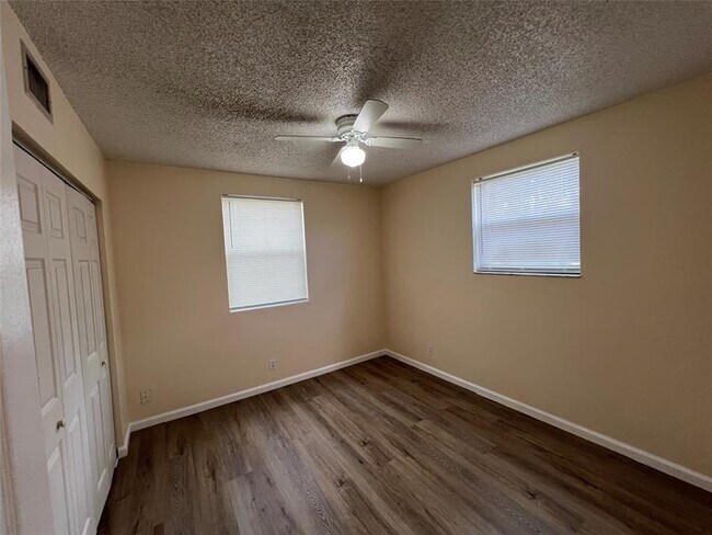 Building Photo - 2431 NW 56th Ave