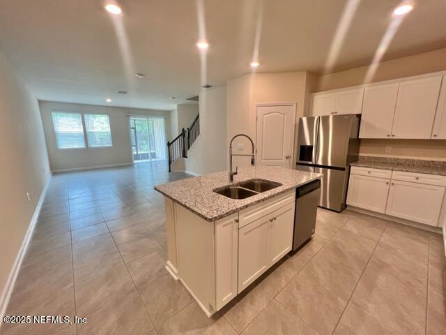 Building Photo - 268 Pasadena Dr