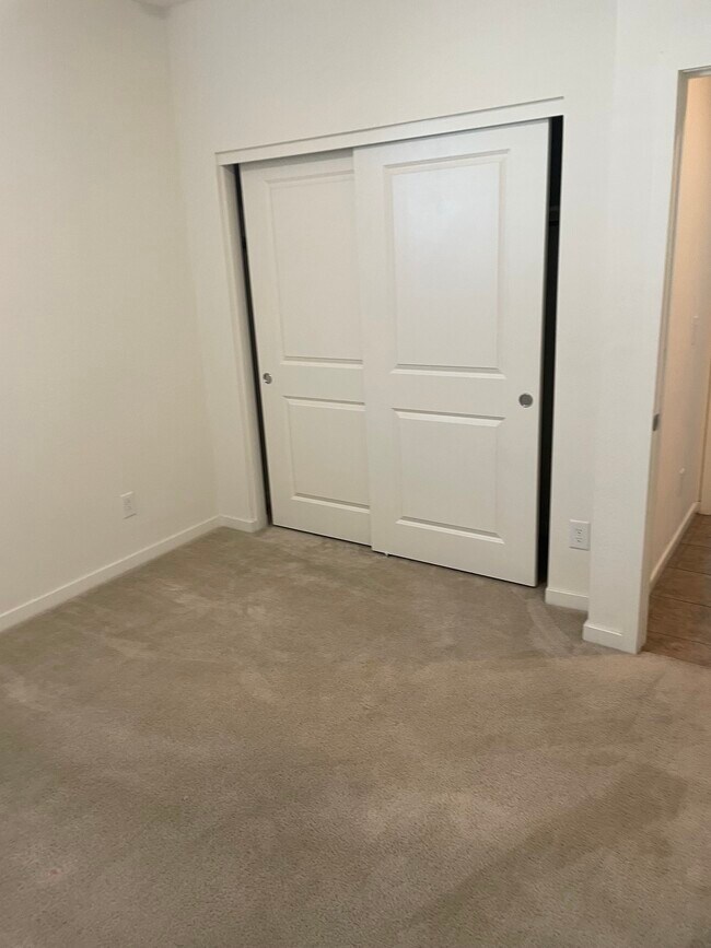 2nd bedroom. - 2185 S 237th Dr