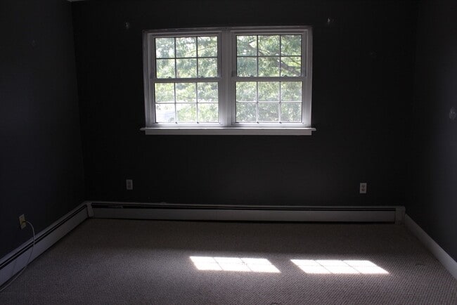 Building Photo - 43 Jacqueline Rd