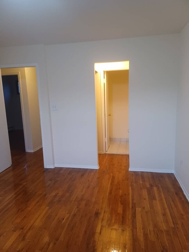 Building Photo - 156-50-156-78 78th St