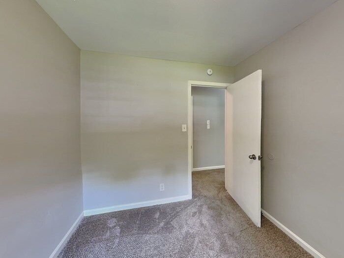 Building Photo - 3775 Stamford Rd SW