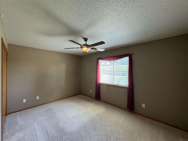 Building Photo - 4705 Chadwick Rd