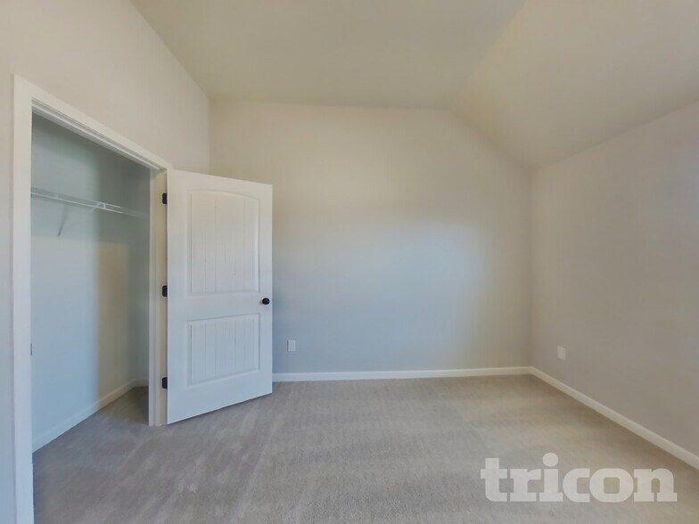 Building Photo - 11349 Freeman Way