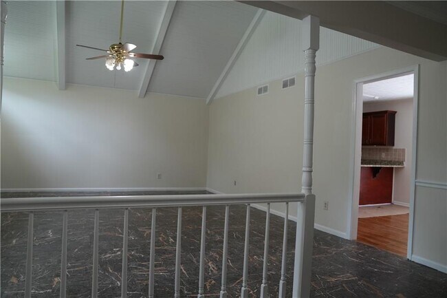 Building Photo - 3344 Hunters Lodge Rd
