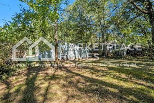 Building Photo - 2842 Mango Cir NW