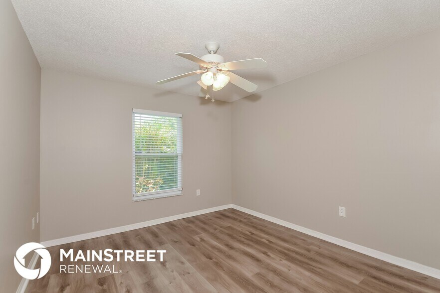 Building Photo - 5864 Pauma Ct