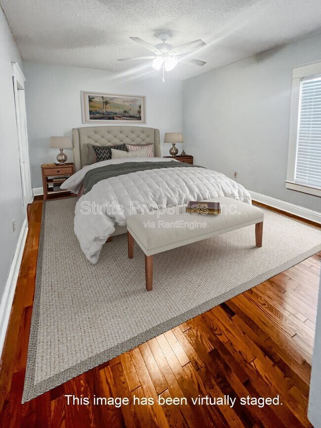 Building Photo - 209 Mattielou St