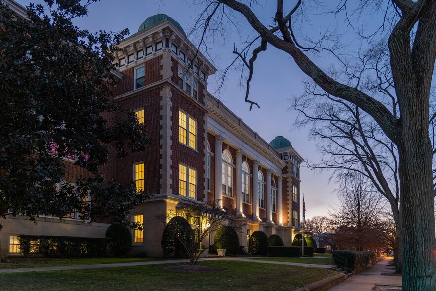 Primary Photo - River School Lofts