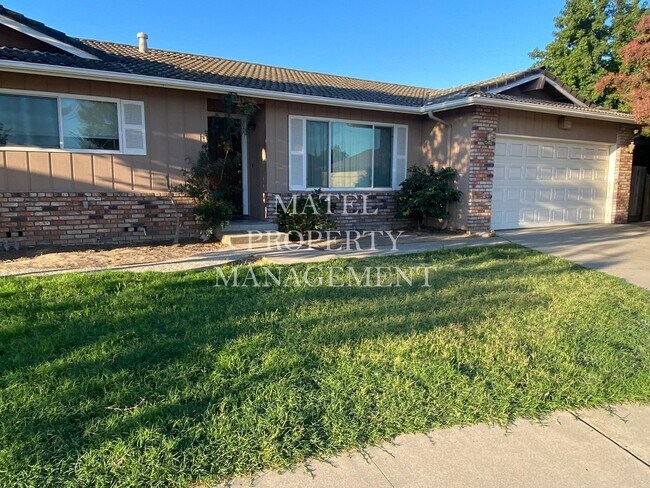 Building Photo - No Deposit