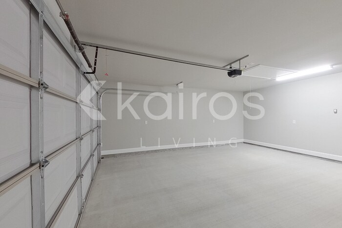 Building Photo - 22863 Monterey Ave