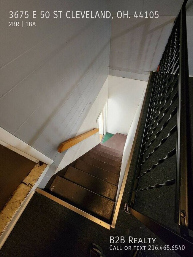 Building Photo - 3675 E 50th St